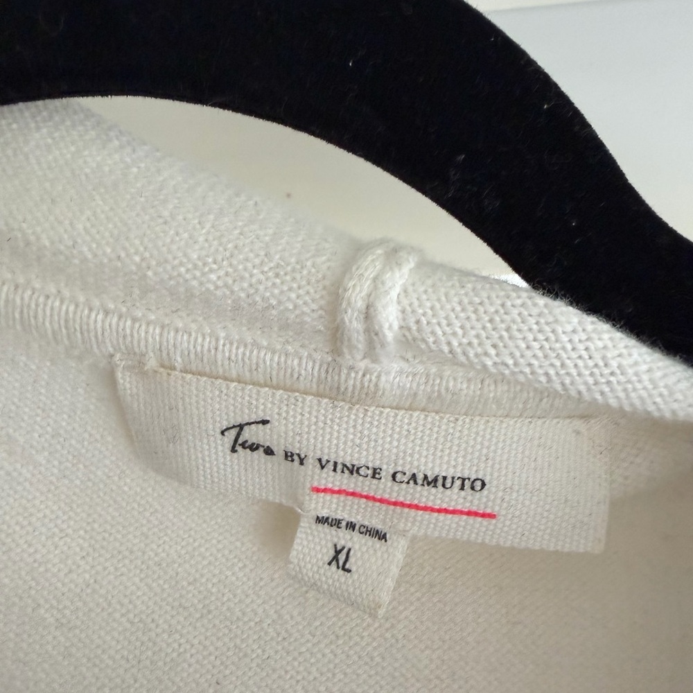 Two by Vince Camuto Zip-Up Sweater with hood - Picture 3 of 4